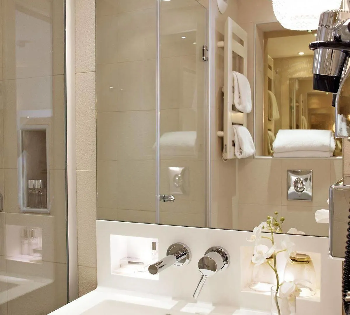 Hotel Elysée Secret Parigi
