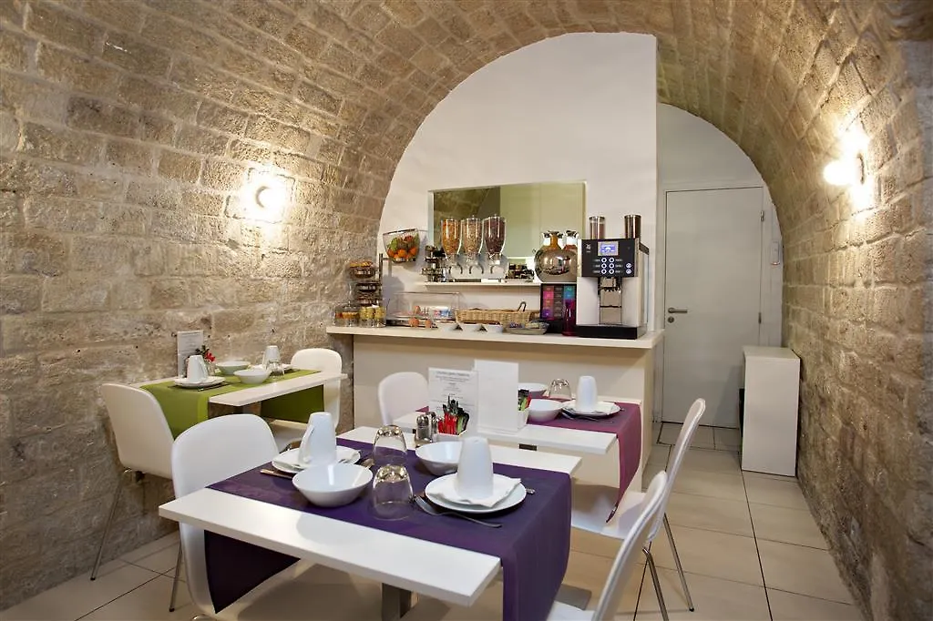 Hotel Elysee Secret Paris Fransa