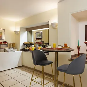 Hotel Du Pre, Paris