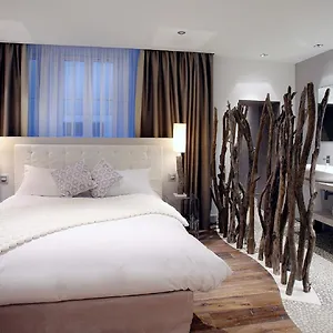 ***** Hotel Petit Confidentiel Frankreich