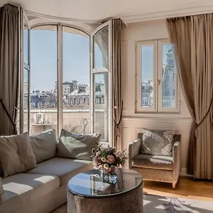 فندق La Clef Louvre By The Crest Collection, باريس