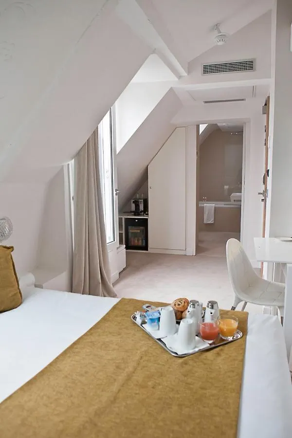 Hotel Elysee Secret Paris