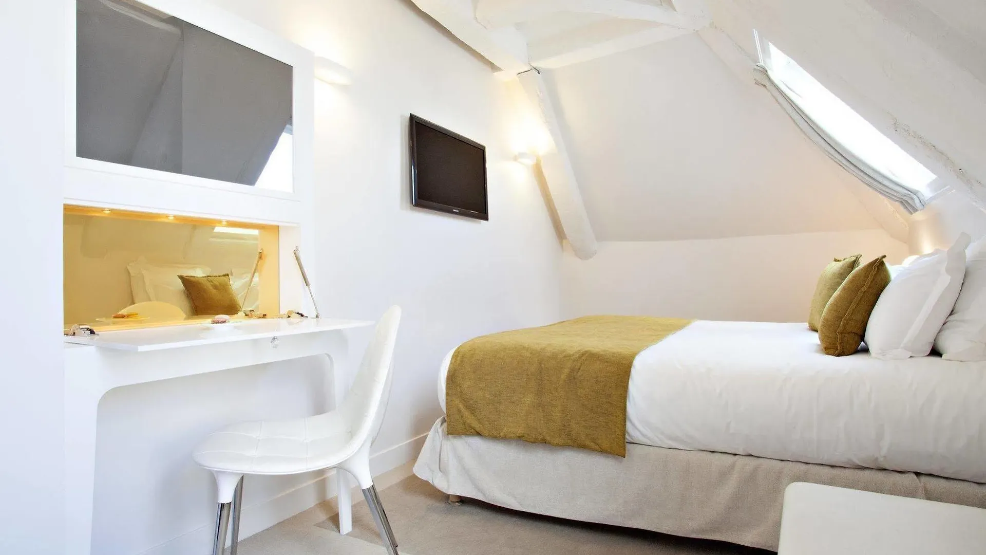 Hotel Elysee Secret Paris